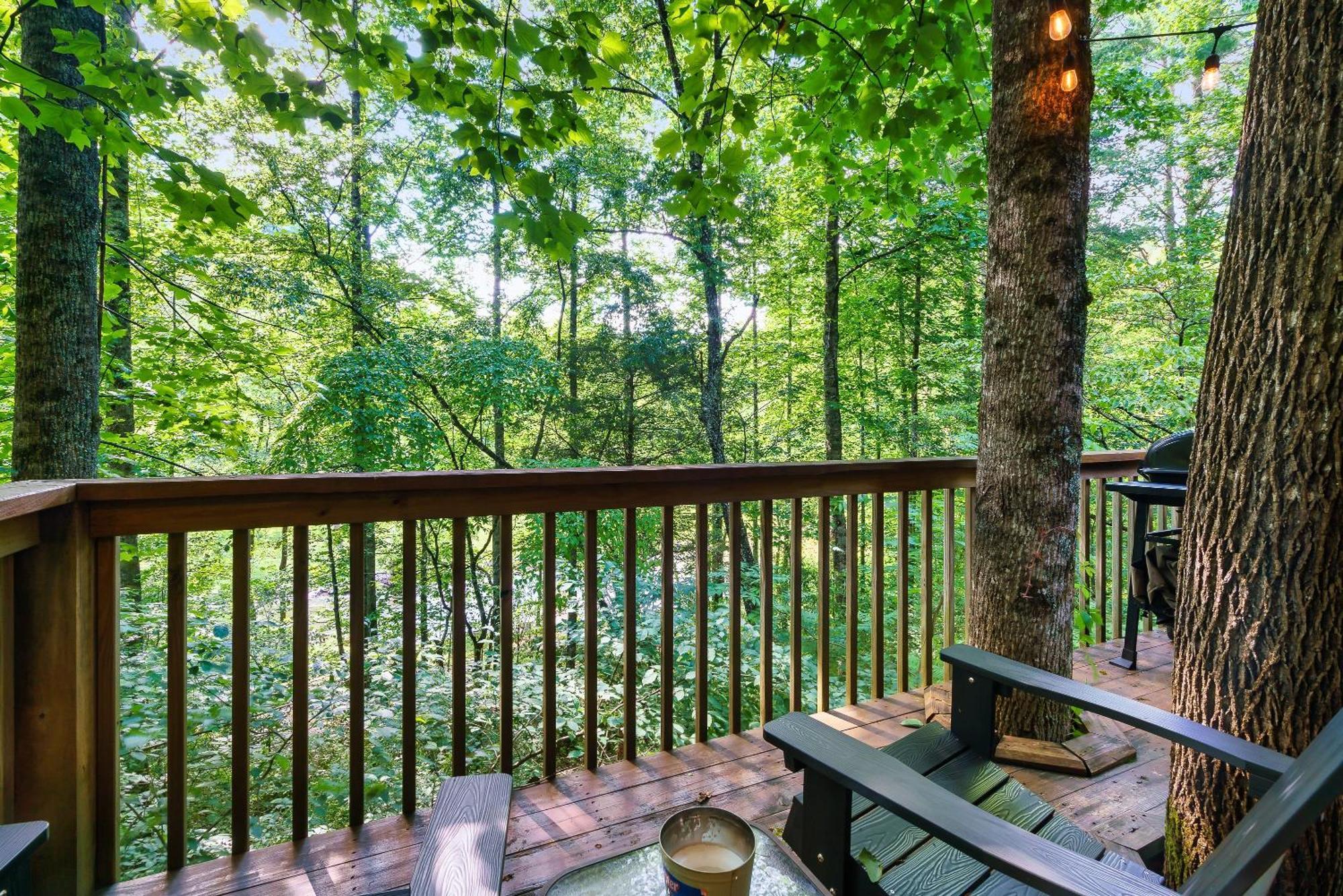 Rivers Edge Treehouses Robbinsville Bagian luar foto